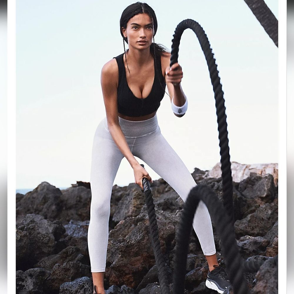 Free People Good Karma Ice Grey Leggings XS/S